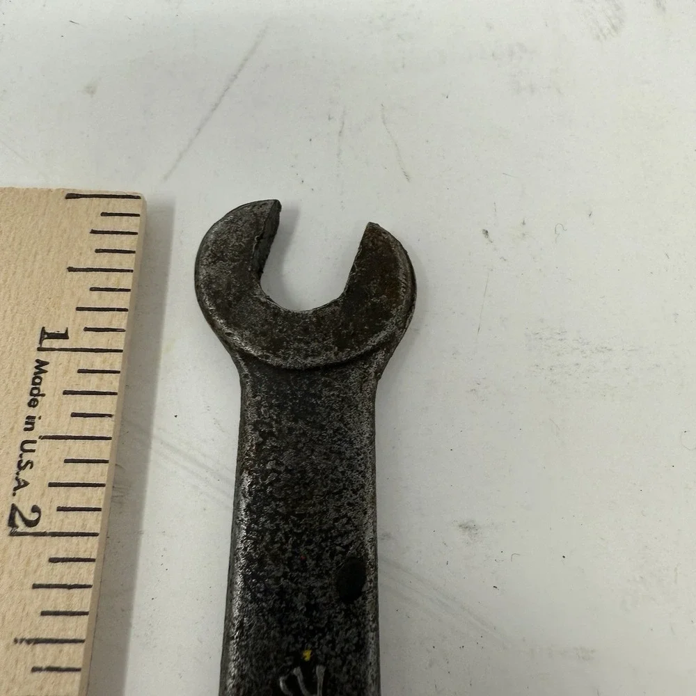 IHC WRENCH # G-3172 , DBL OPEN END WRENCH IHC, VINTAGE INTERNATIONAL HARVESTER